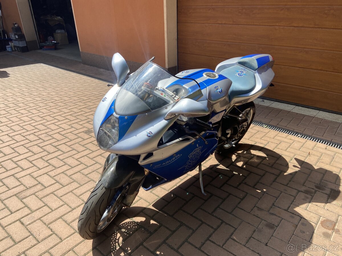 MV Agusta F4 750 - 3