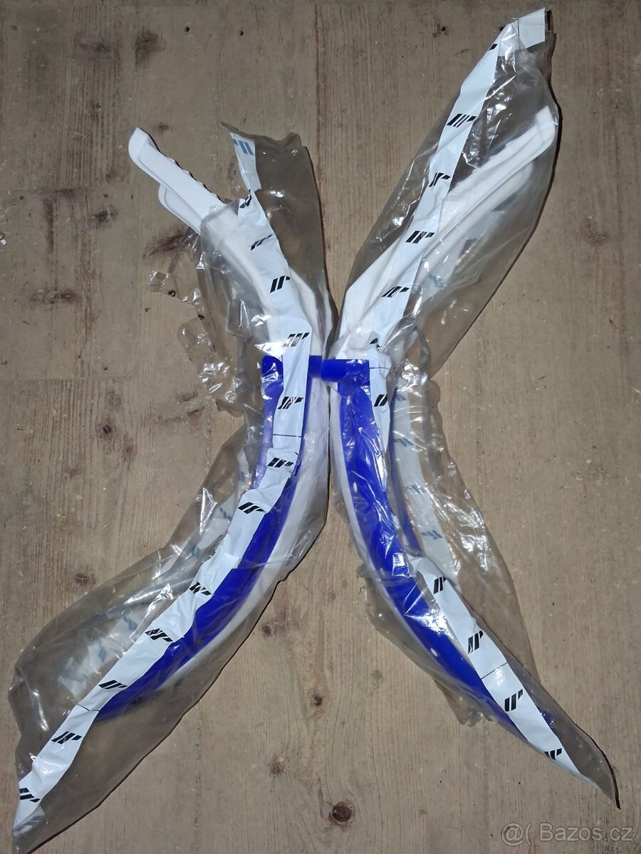 Jawa 350/640 Tramp přední blatník uloženka - 3