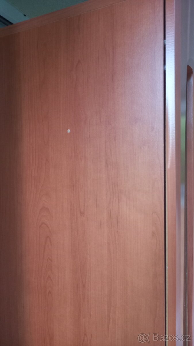 Prosklená vitrína se skleněnými fochy - 3