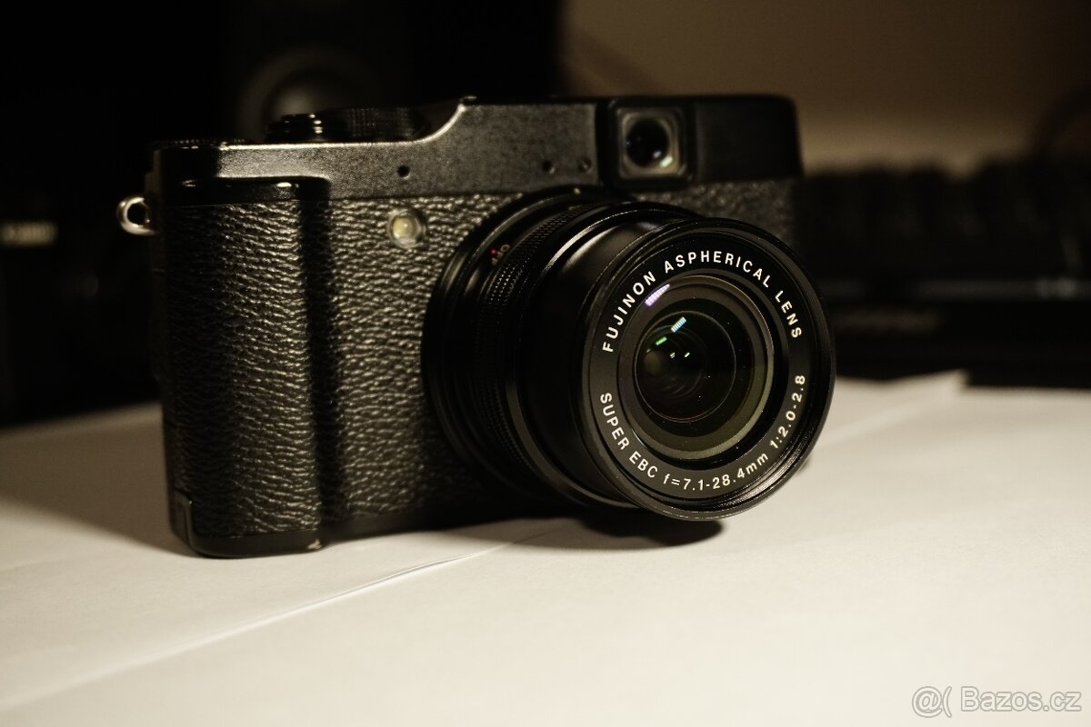 Fuji X10 - Japonský kompakt - 3