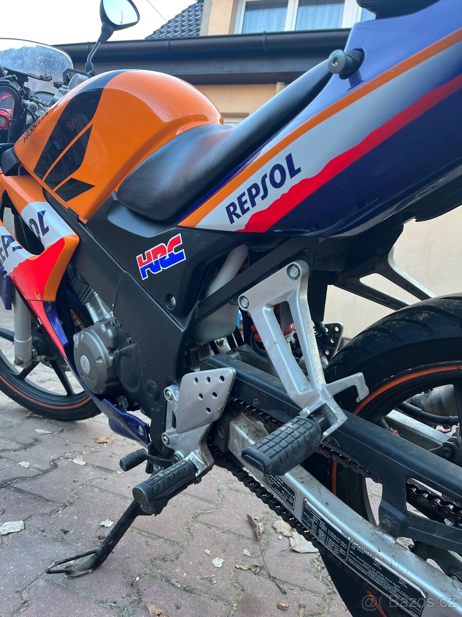 Honda cbr125r repsol - 3