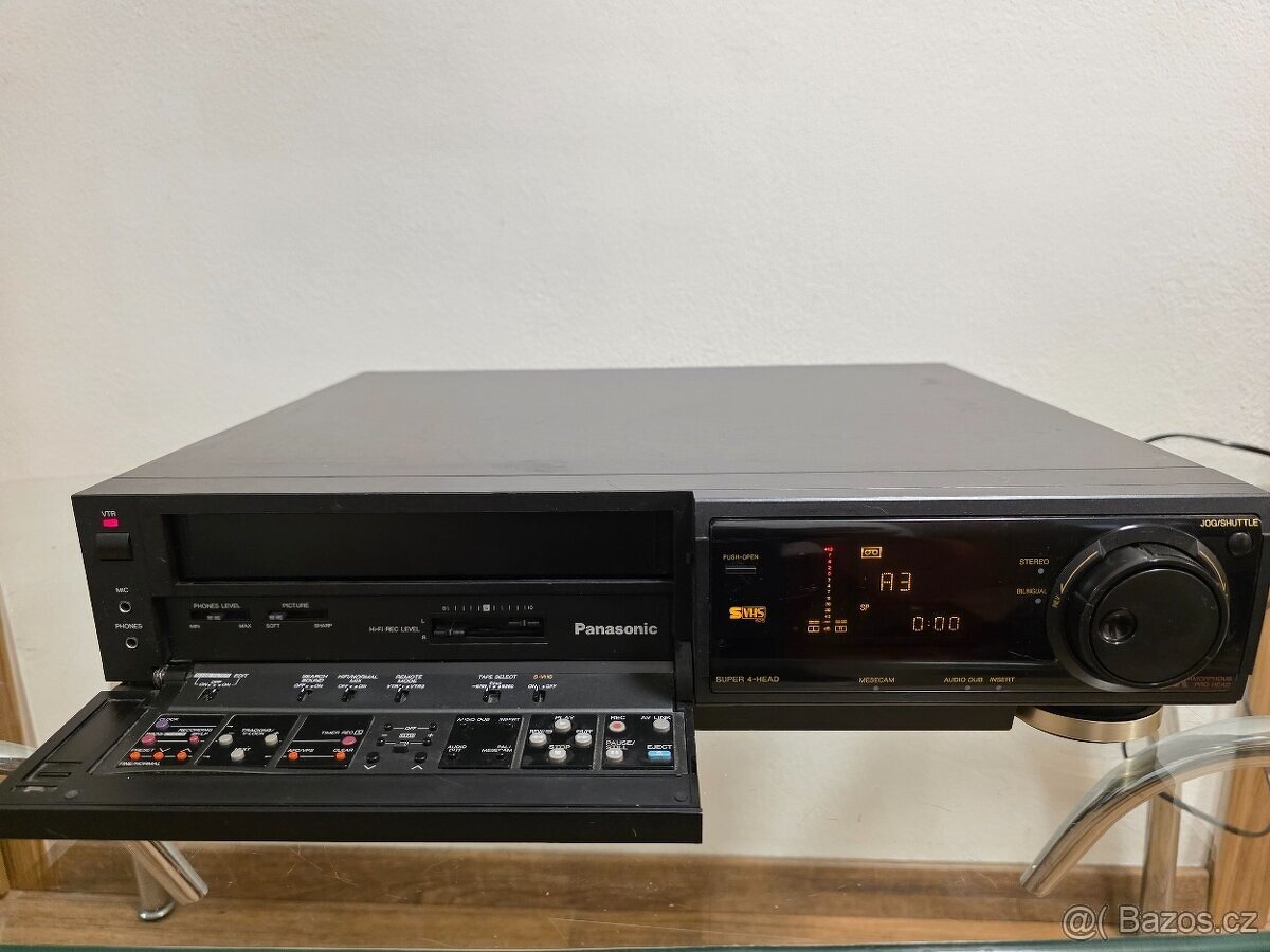 SVHS videorekordér Panasonic NV-FS88 - 3