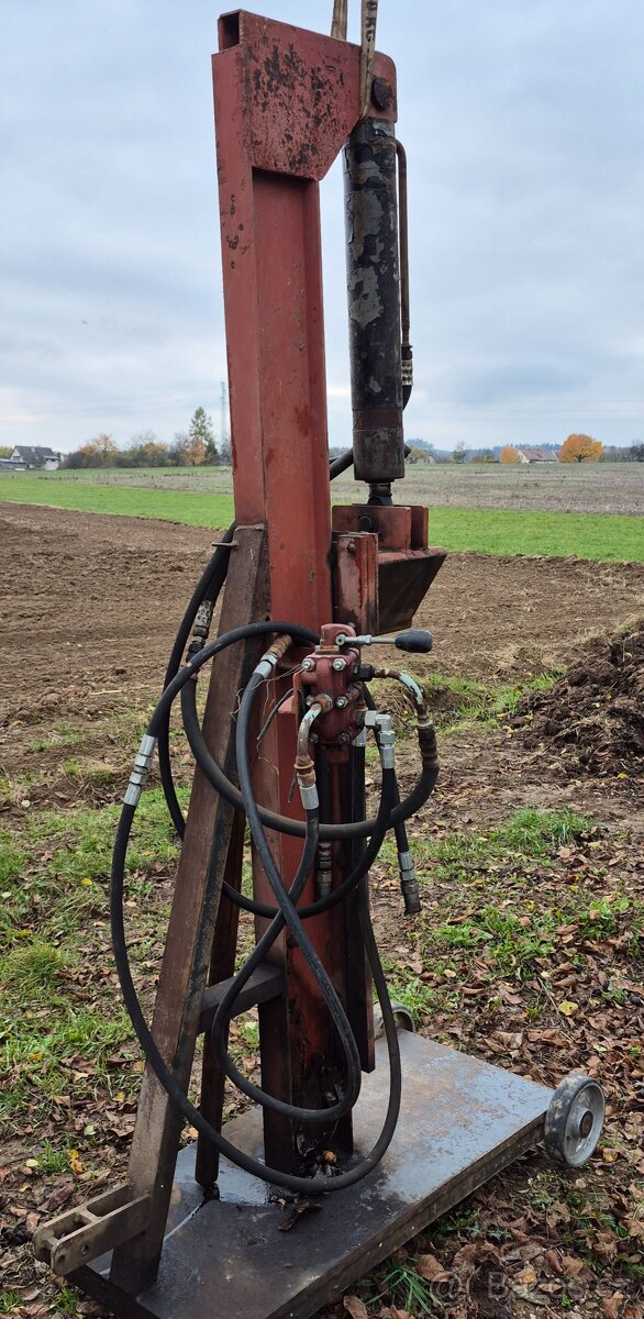 Štípačka na dřevo za traktor - 3