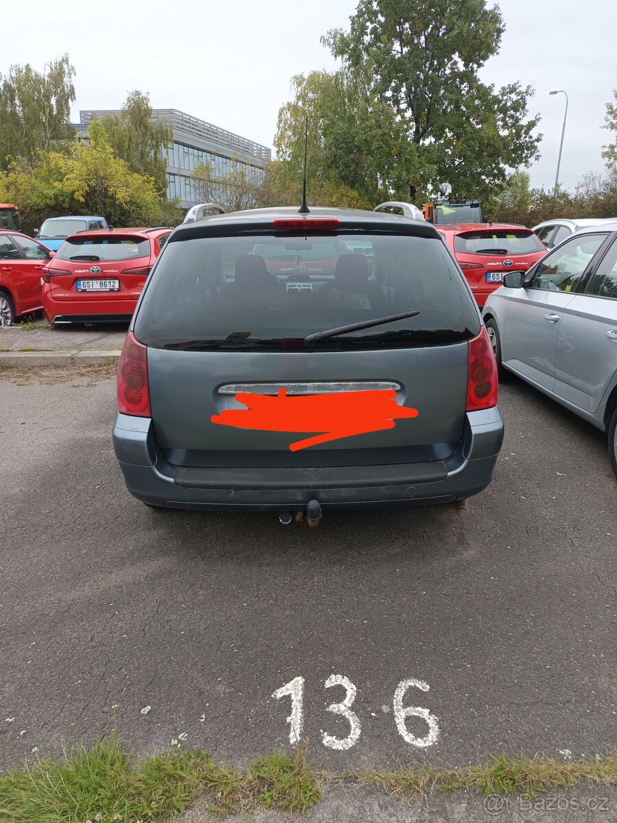 Na náhradní díly - 3