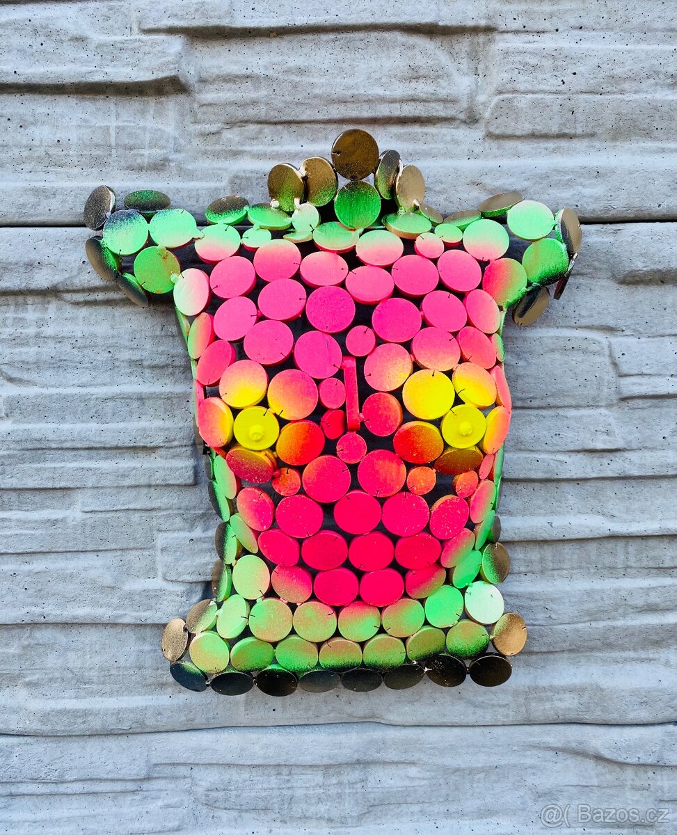 Kovové torzo ženy - 3