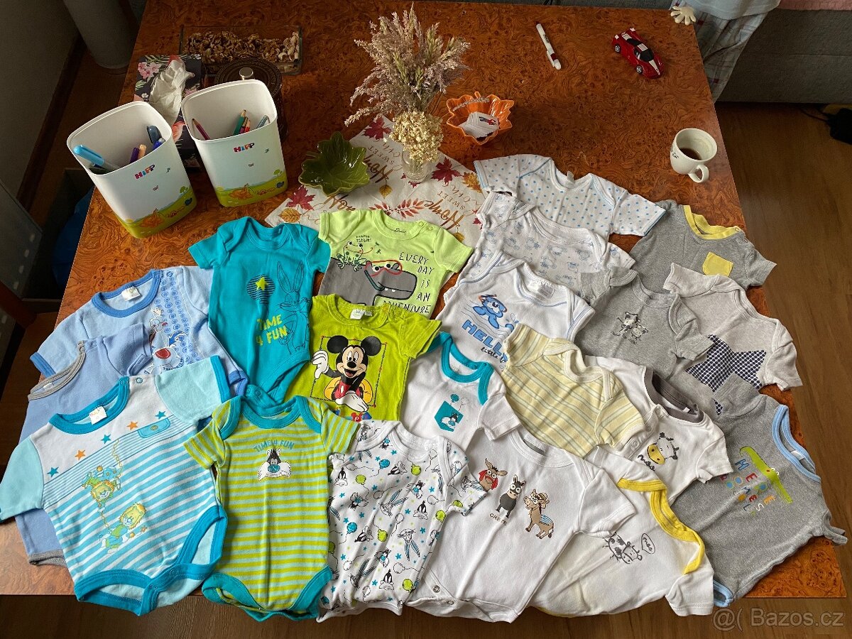 Prodam komplet obleceni pro miminko vel. 50-56 - 3