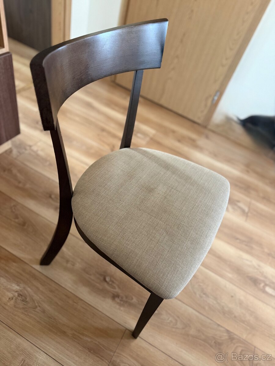 Dřevěná židle - 3