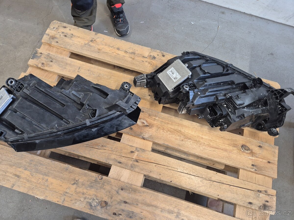 Přední světla octavia 4 - 3