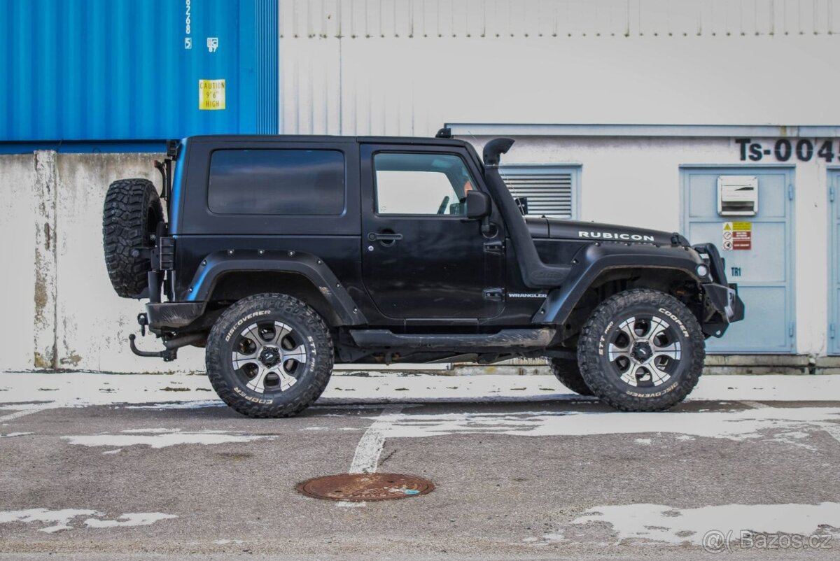 Jeep Wrangler 2.8 CRD Sport A/T - 3