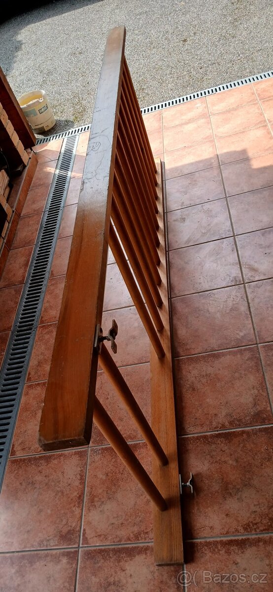 Ripstůl ( žebřiny ) - 3