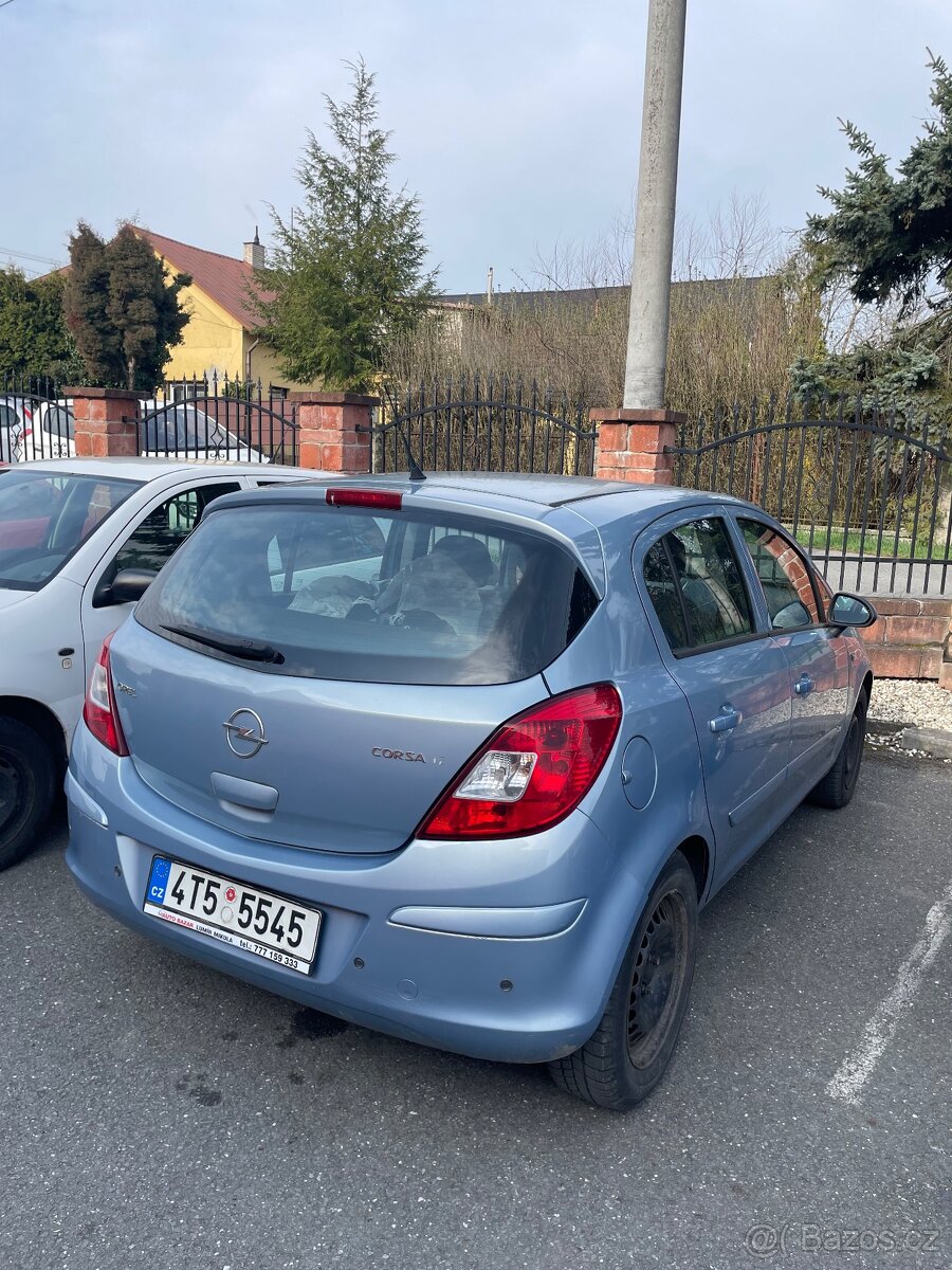 Opel Corsa - 3