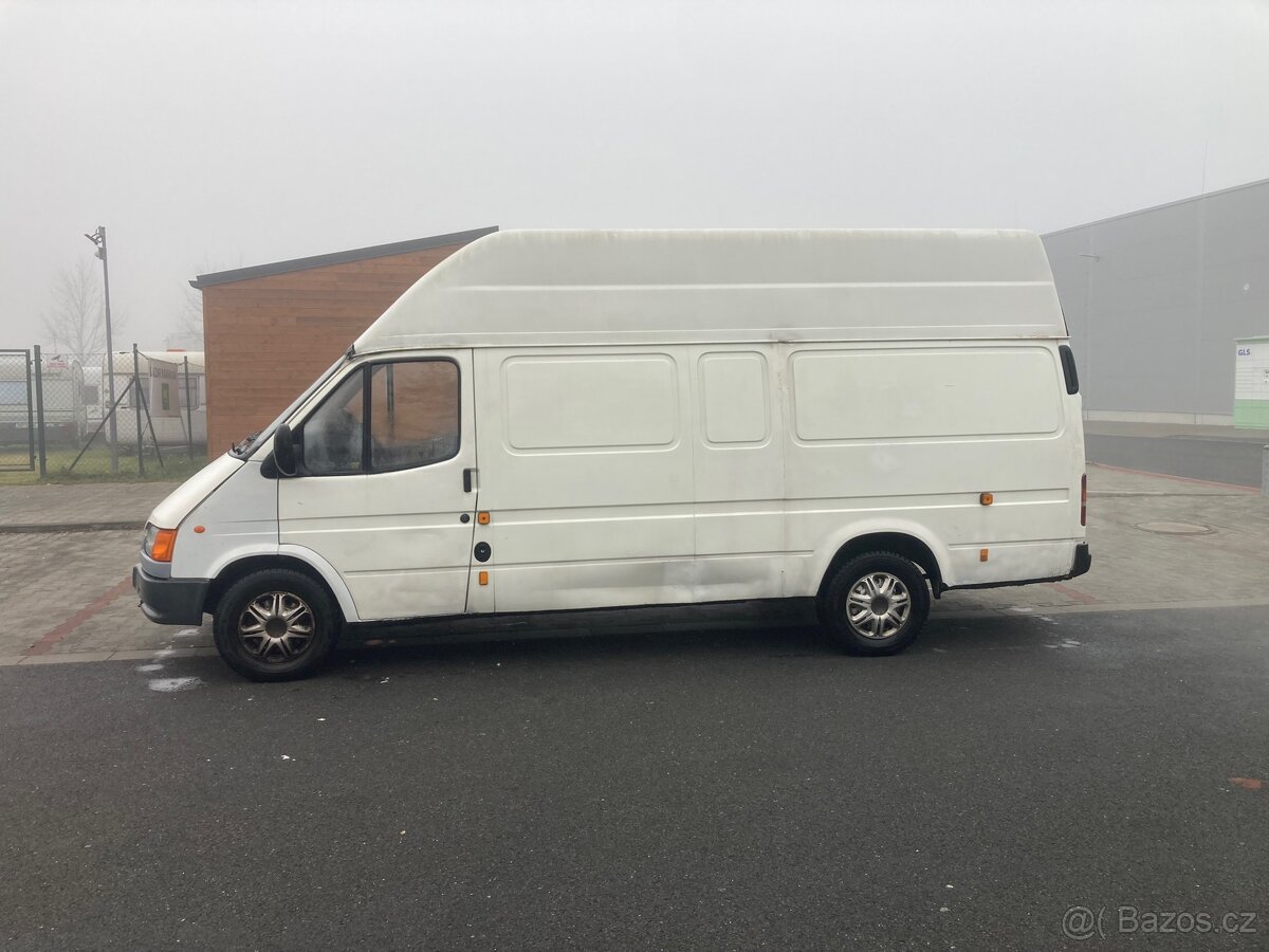 Ford Transit Hi-Cube - 3