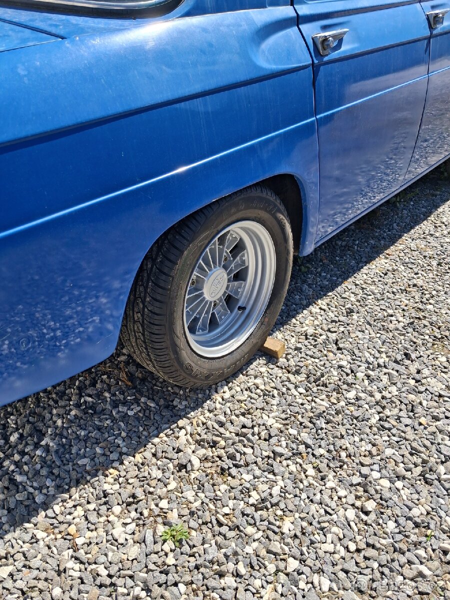 Renault 8 - 3