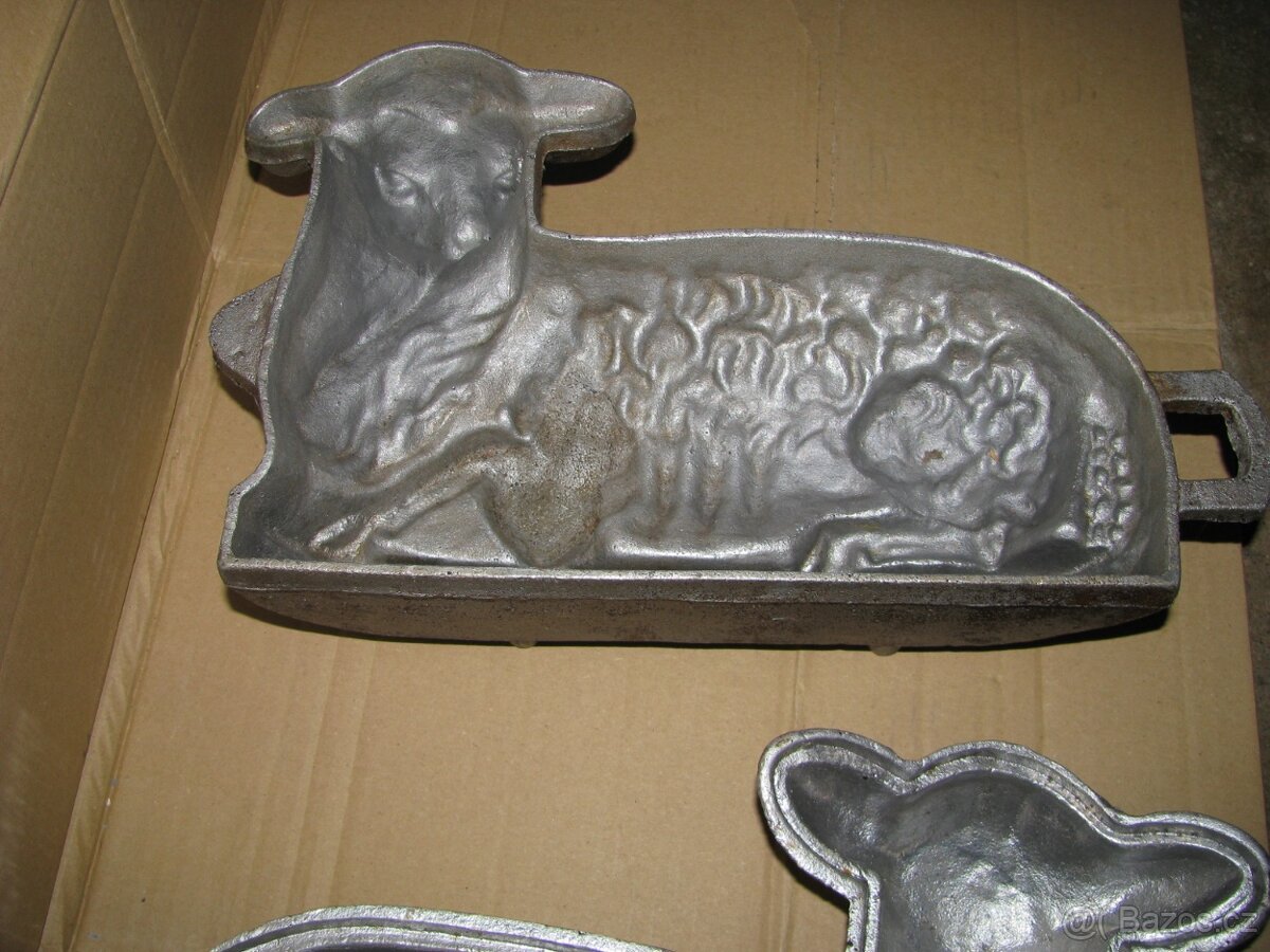 velikonoční beránek stará litinová forma - 3