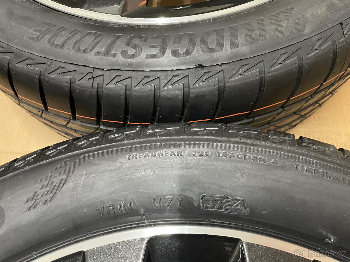 ŠKODA KAROQ 4x4 NOVÁ R18 PROCYON letní BRIDGESTONE DOT3724 - 3