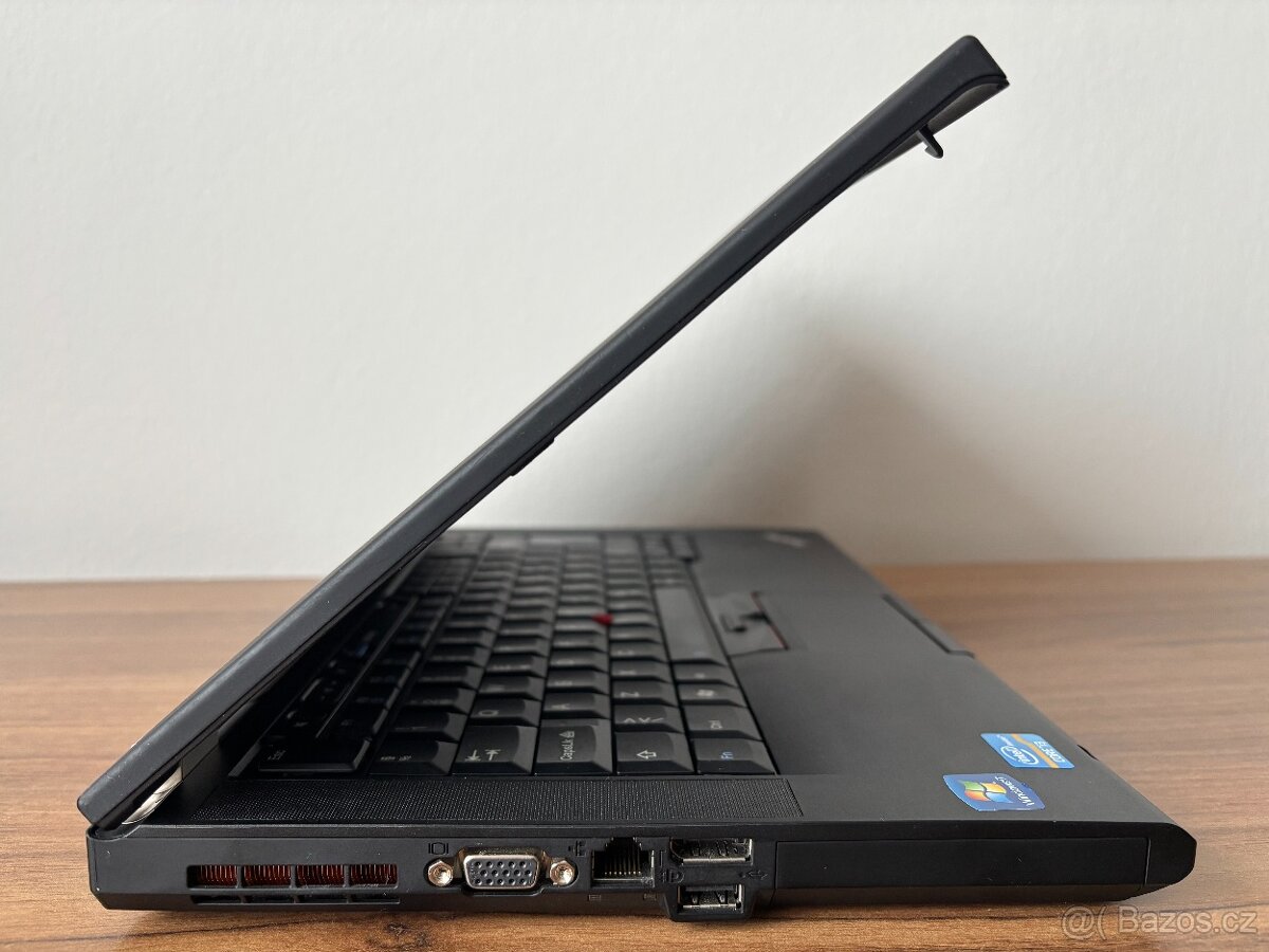 Lenovo ThinkPad T420i - 3