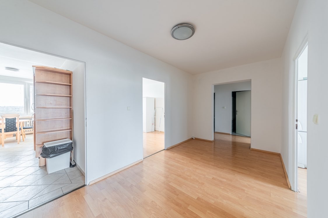 Pokoj po rekonstrukci — Stodůlky, Praha 13 - 3