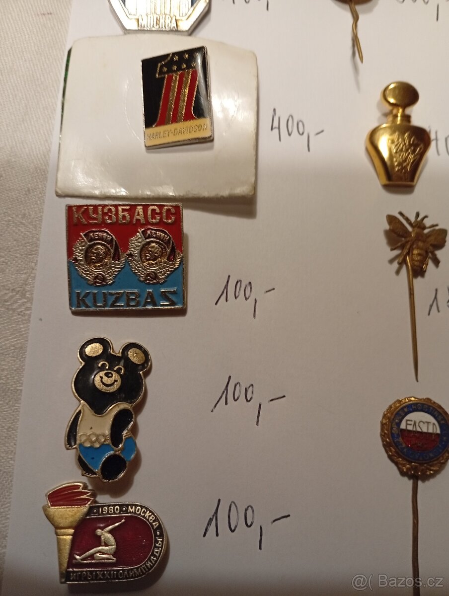 Různé staré odznaky - 3