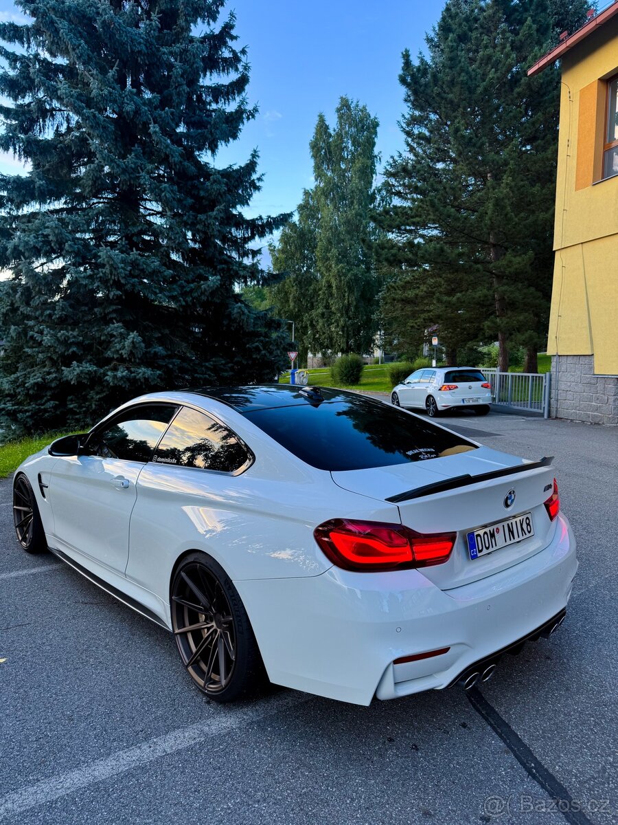 Bmw m4 f82 - 3