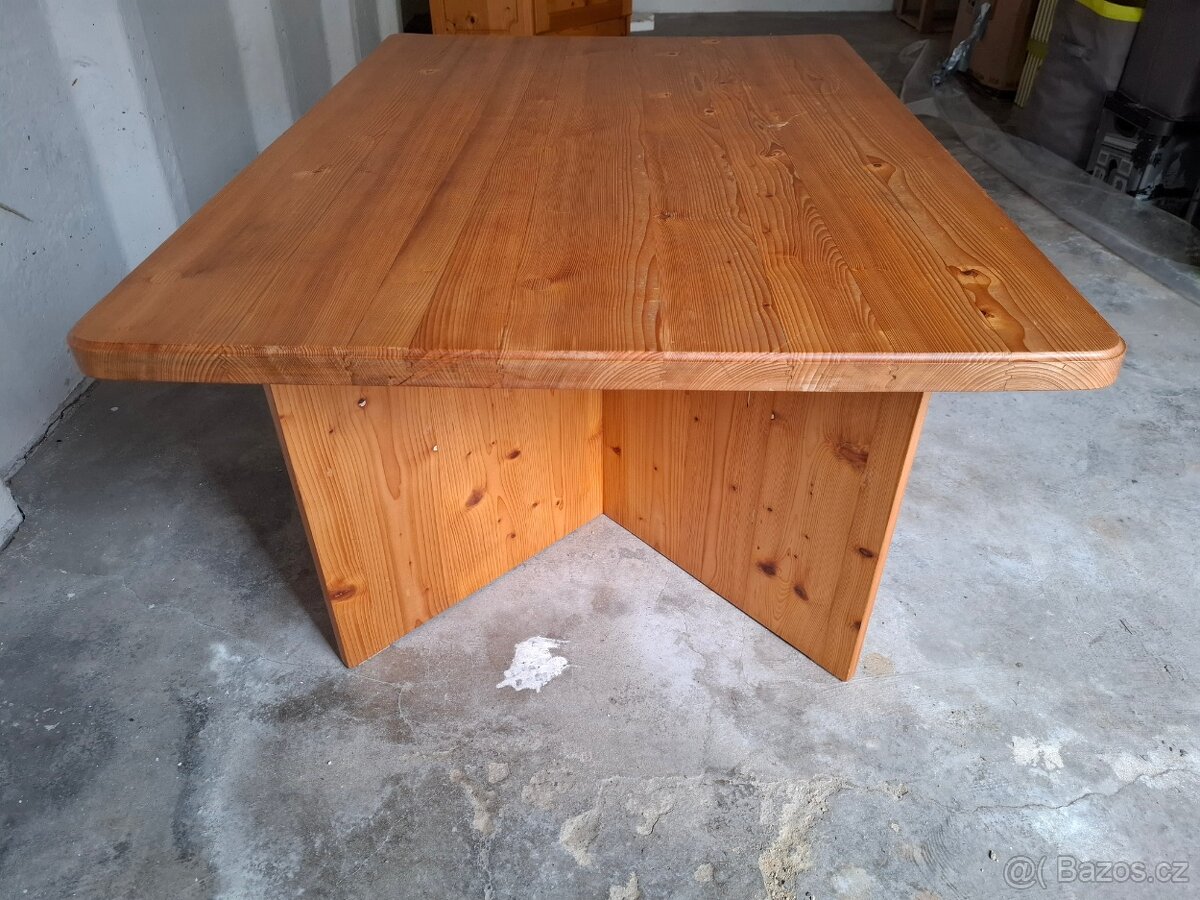 Konferenční stůl - 3