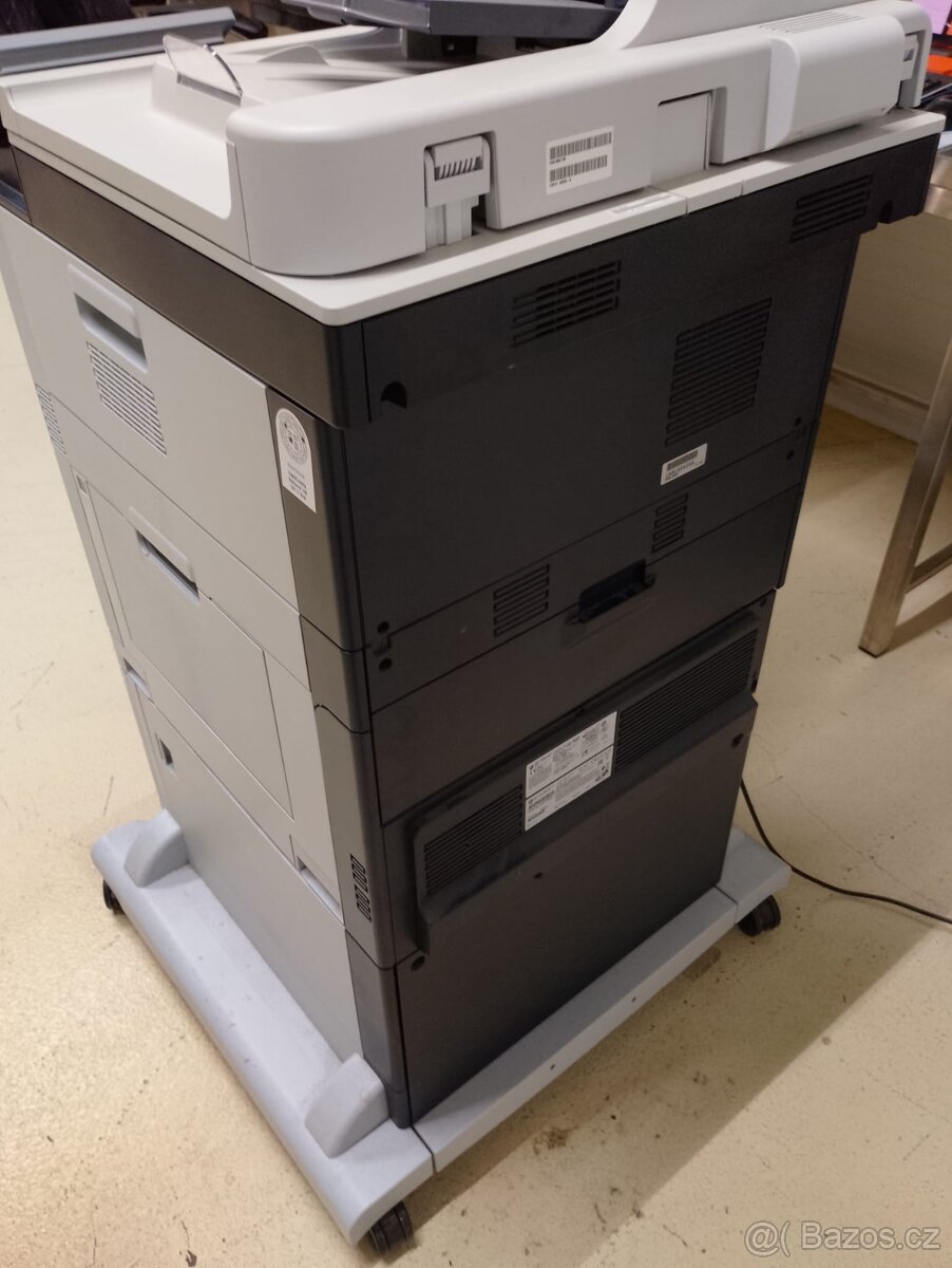 HP LaserJet Enterprise 700 Color MFP M775 - 3