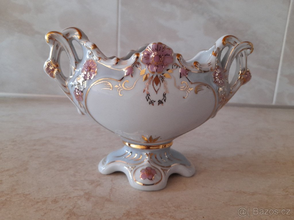 Sošky, vázy, dekorace. - 3