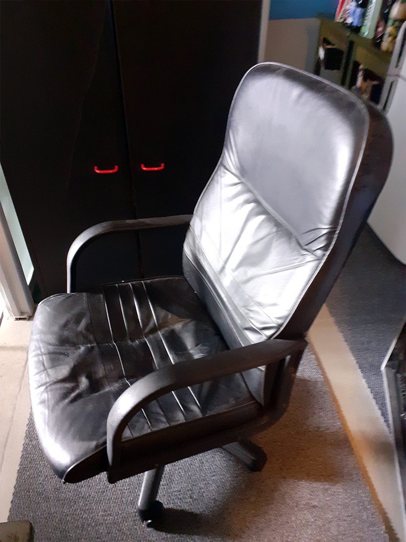 Kancelářské křeslo – koženkové, černé - 3