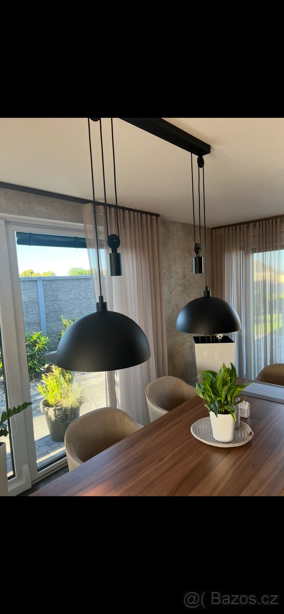 Jídelní stůl (Luxusní vzhled) - 3