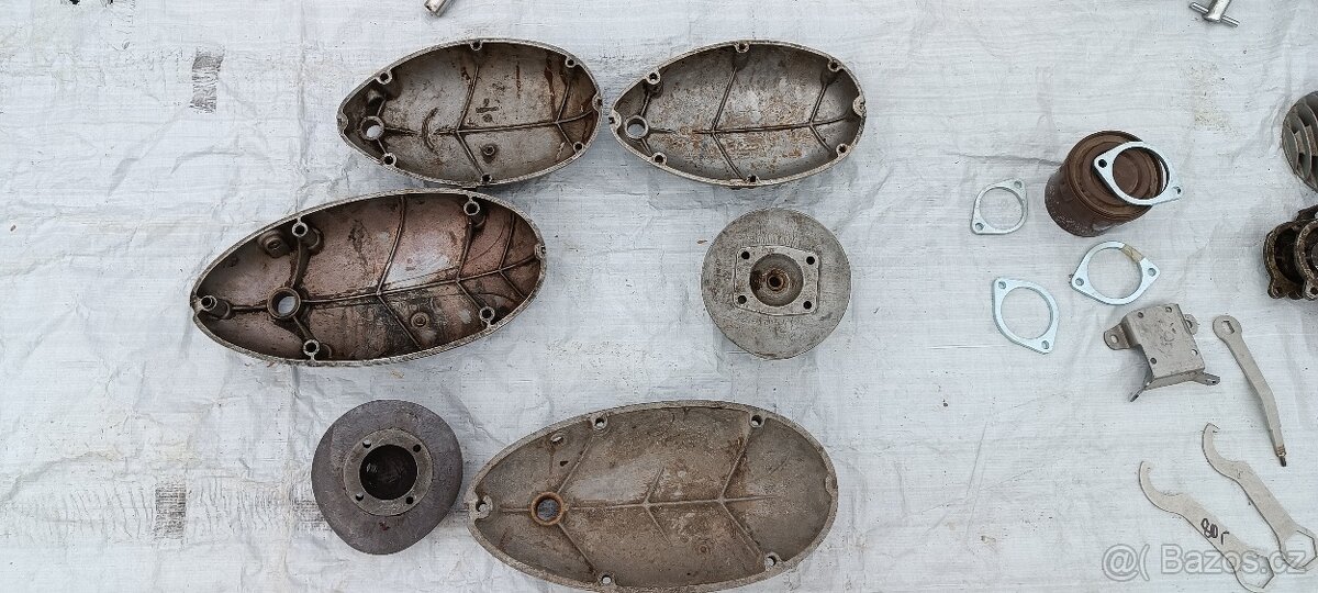 víka motoru Jawa - ČZ - 3