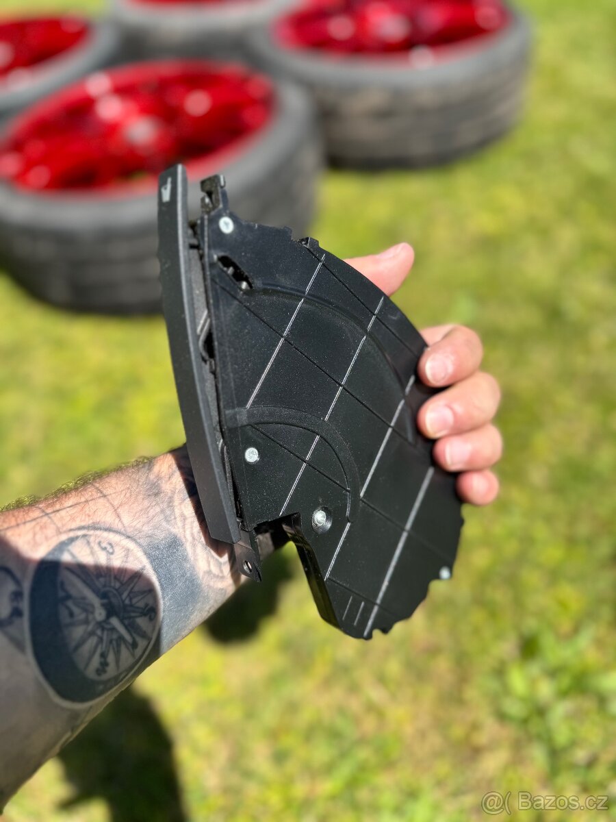 Držák nápojů fabia - 3