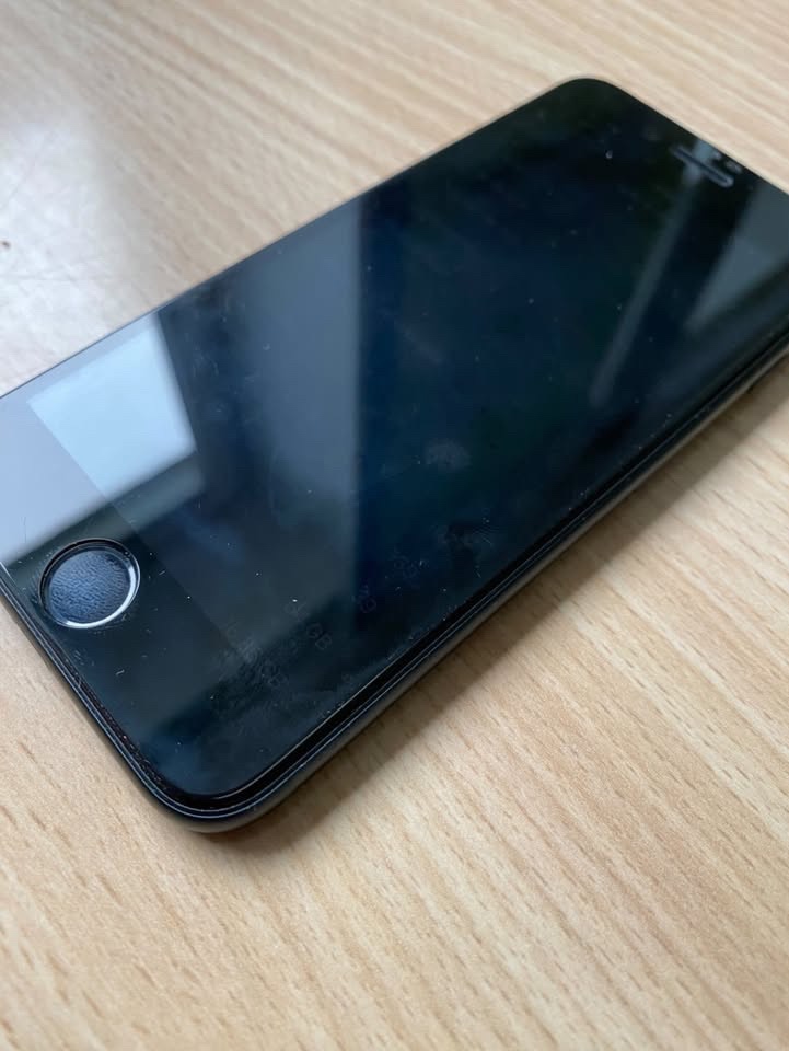 iphone se 2022 - jako nový - 3