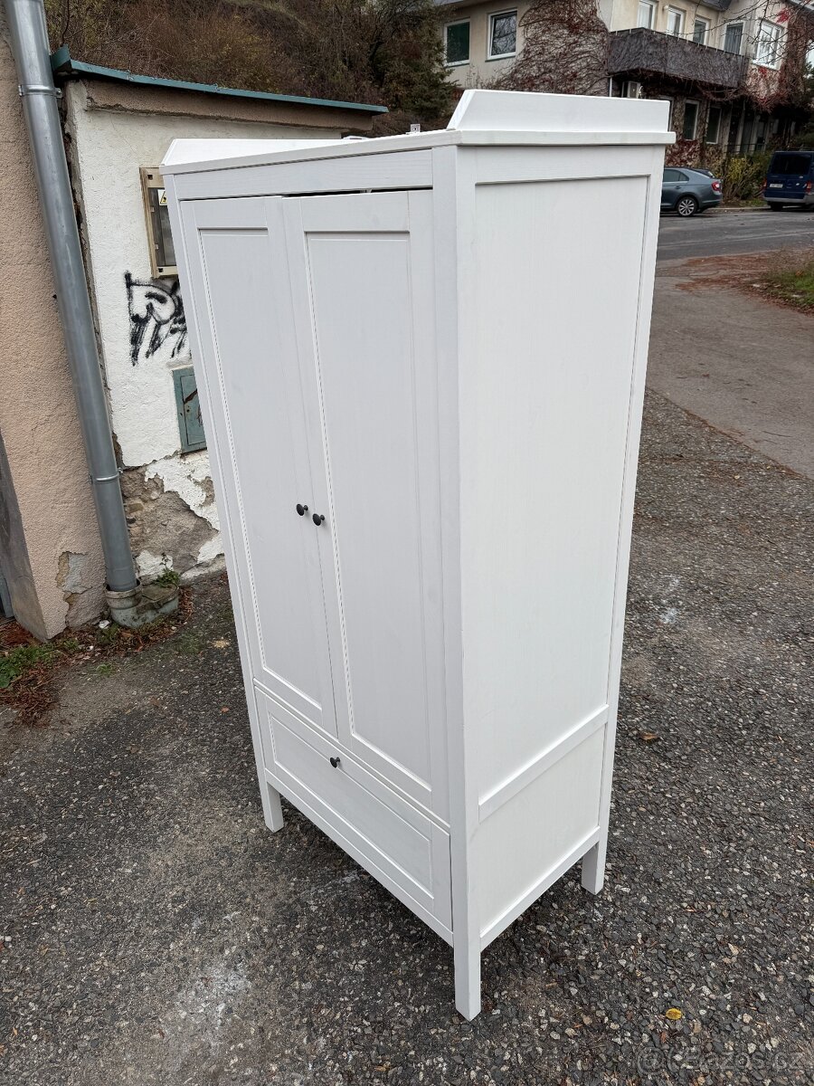 Šatní skříň IKEA Sundvik - bíl. mořená - 3