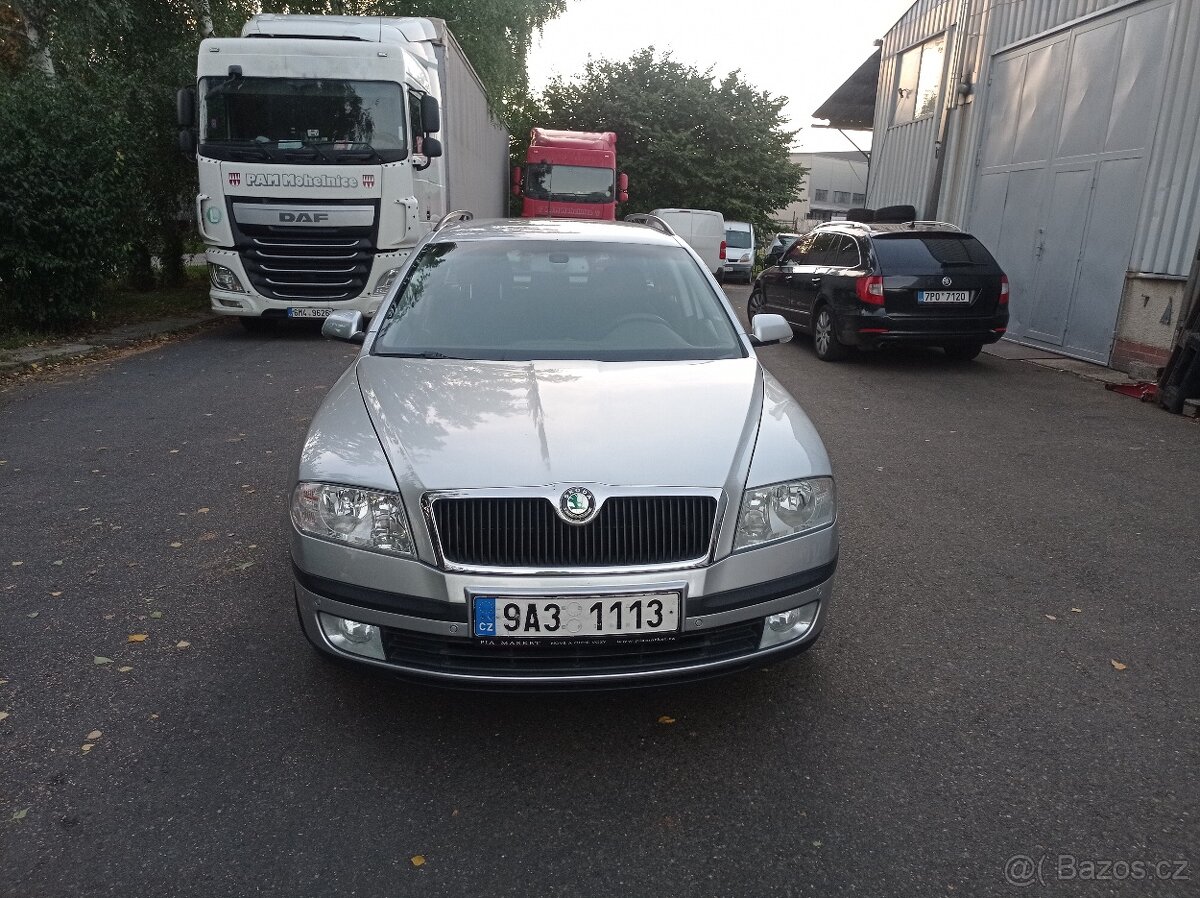 ŠKODA OCTAVIA 2 COMBI 1.9 TDI jen 169tis.km,DSG - 3