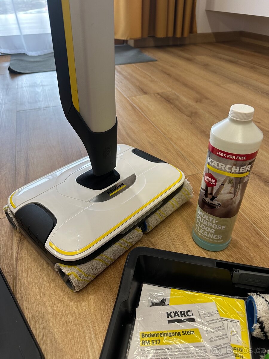 Podlahová myčka Kärcher - 3