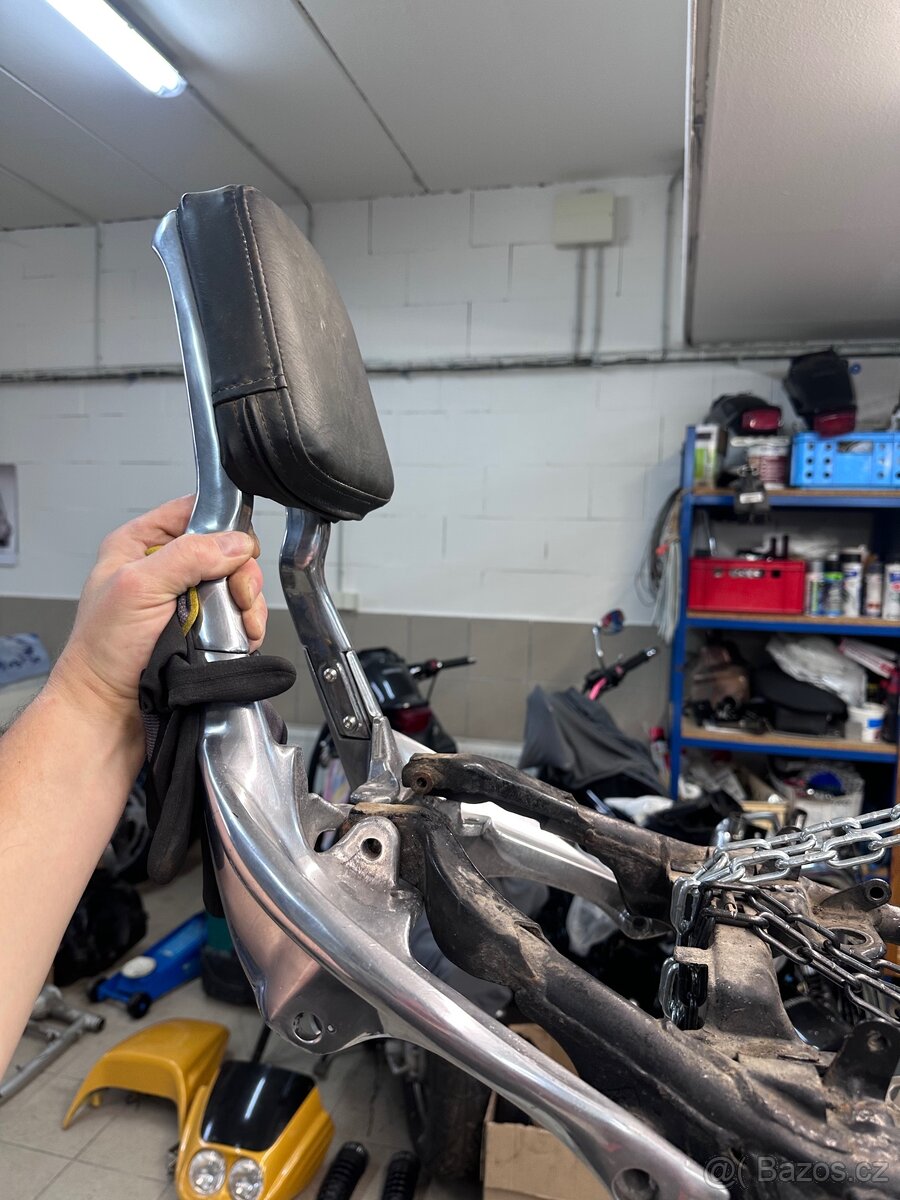 Yamaha Vmax 1200 opěrka - 3