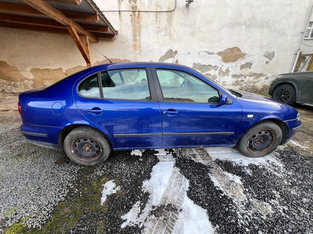 Seat Toledo 1.6 SR 74Kw - 3