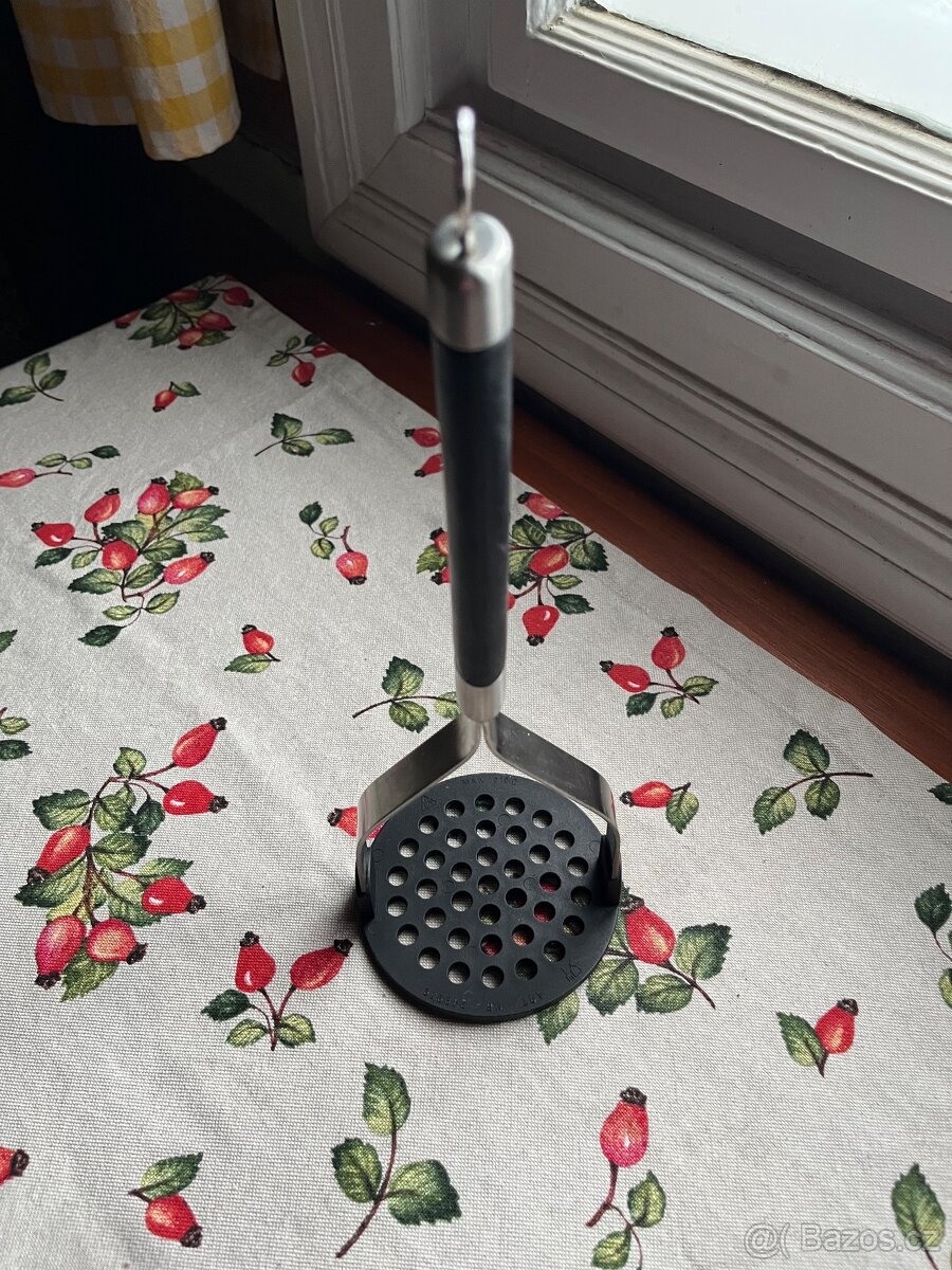 Štouchadlo - mačkadlo na brambory Tchibo - 3