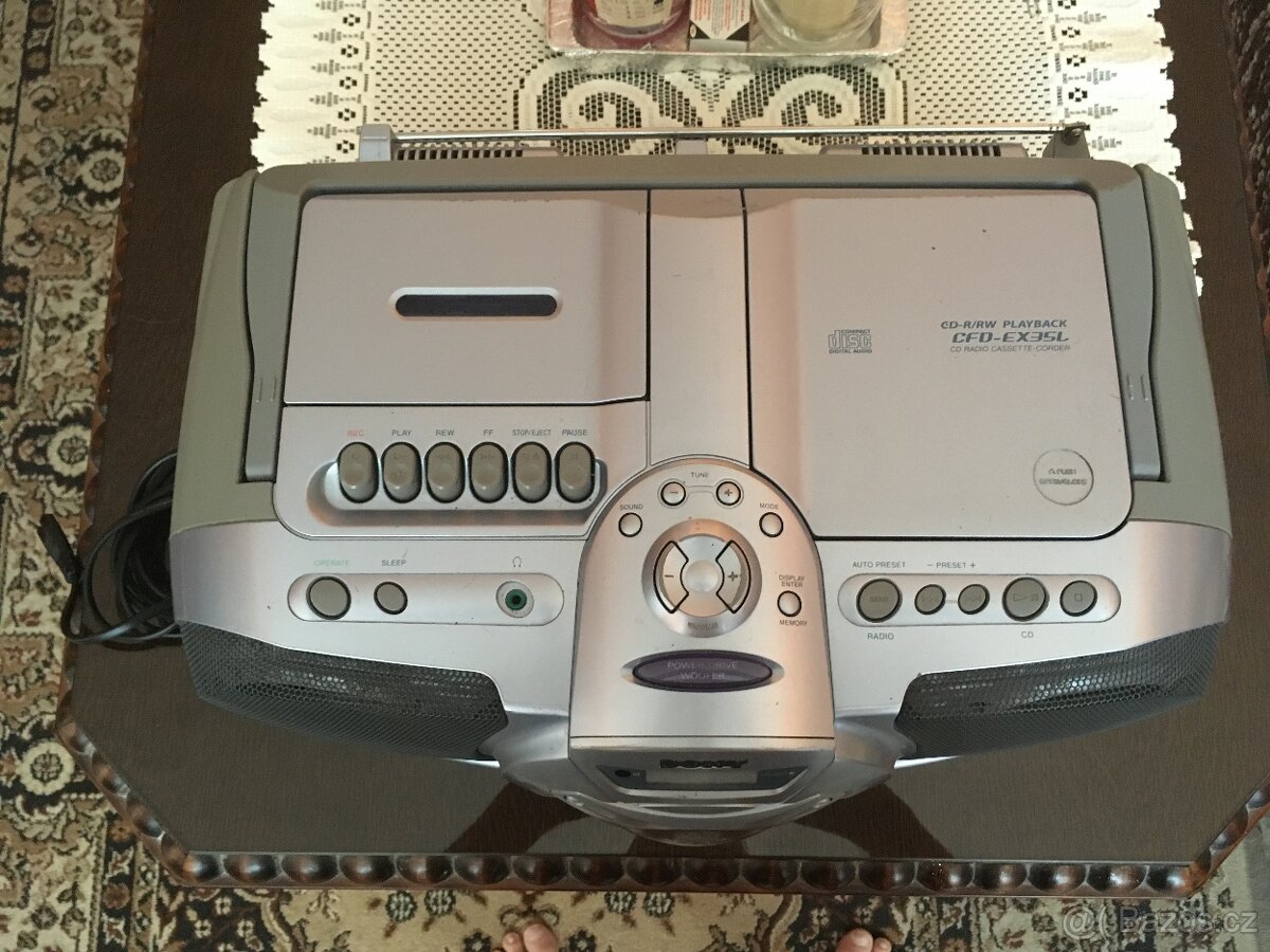 Prodám rádio systém SONY - 3