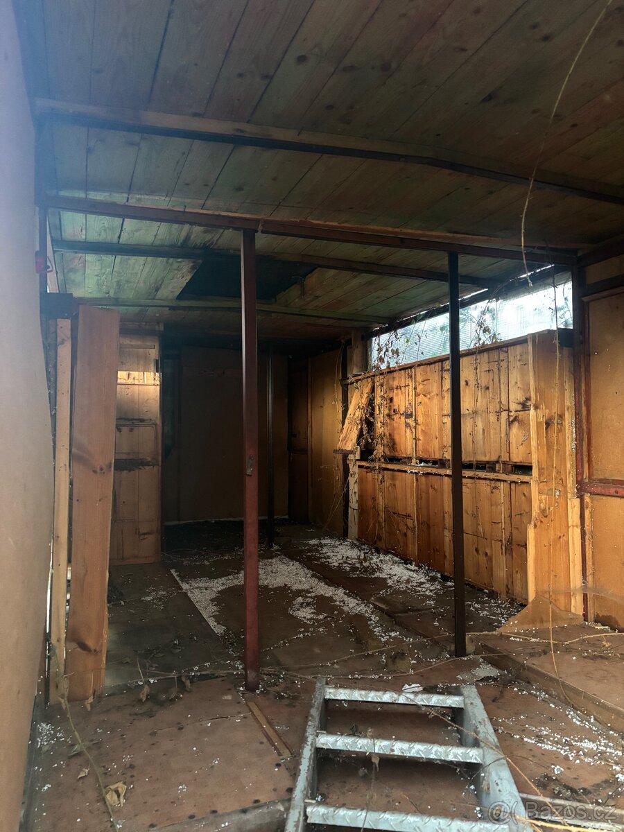 Prodám maringotku (včelín) - 3