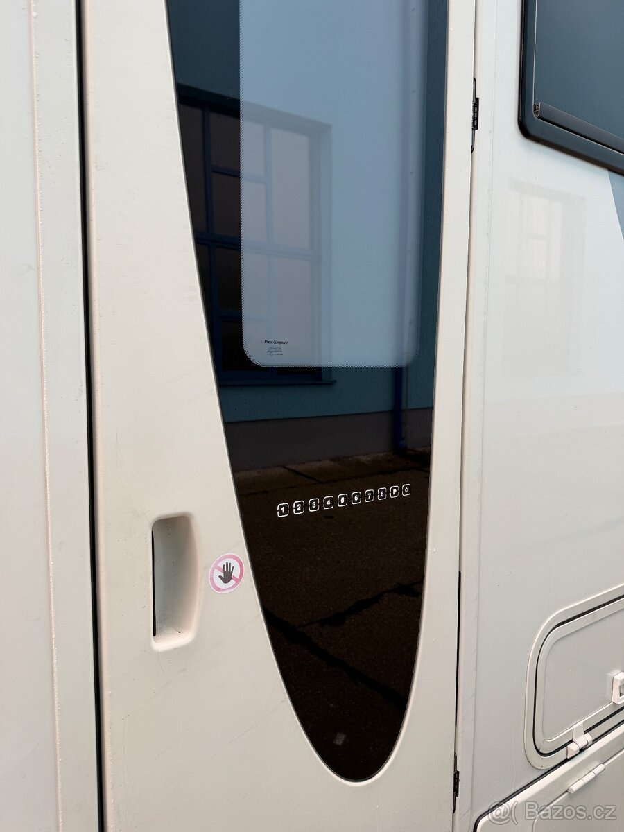 Concorde Charisma 900L - 3