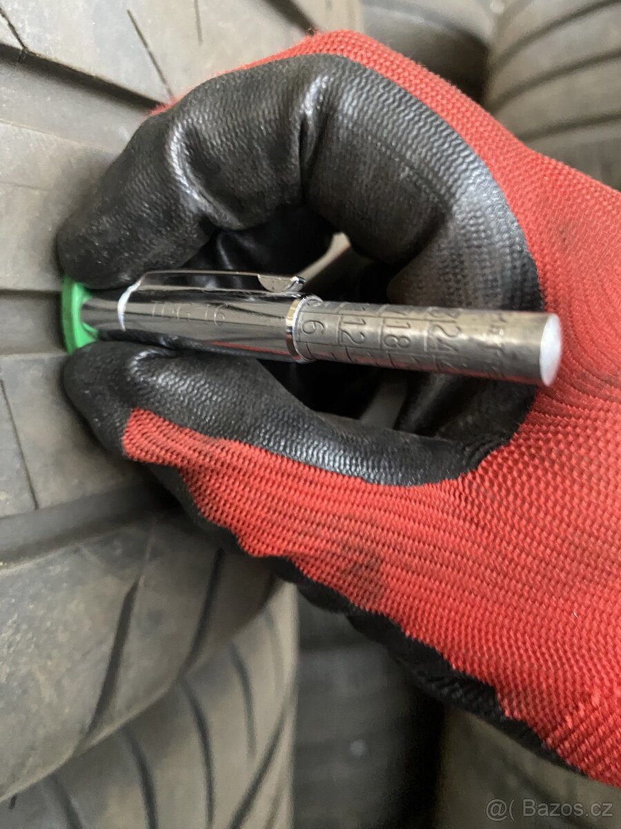 235/55/18 100V Bridgestone Alenza 001 5mm - 3