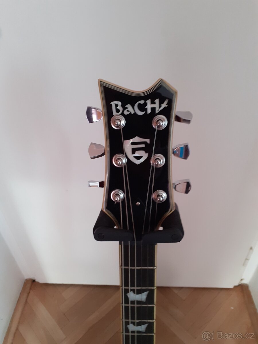 BACH Les Paul - 3