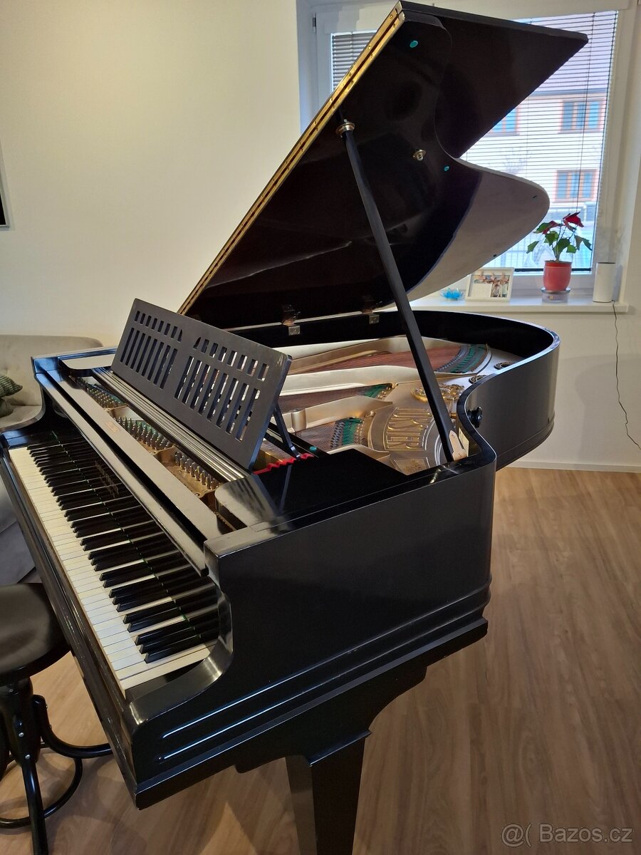 Klavír - 3