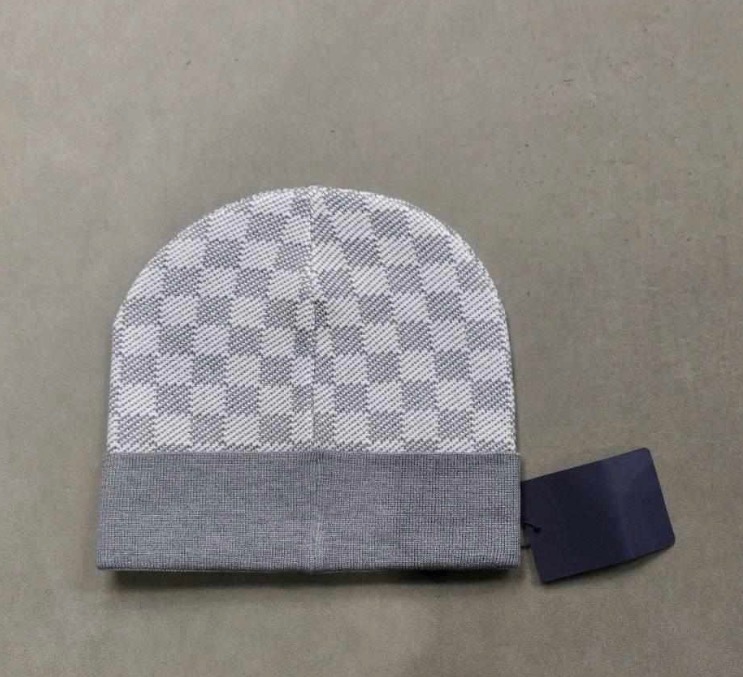 Louis Vuitton zimní čepice (rep) - 3