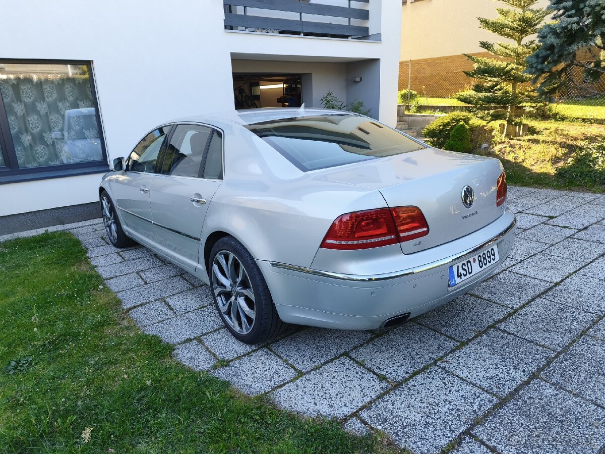VW Phaeton 4.2 V8 - 3