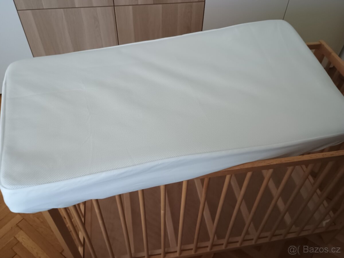Prodám dětskou postýlku - 3