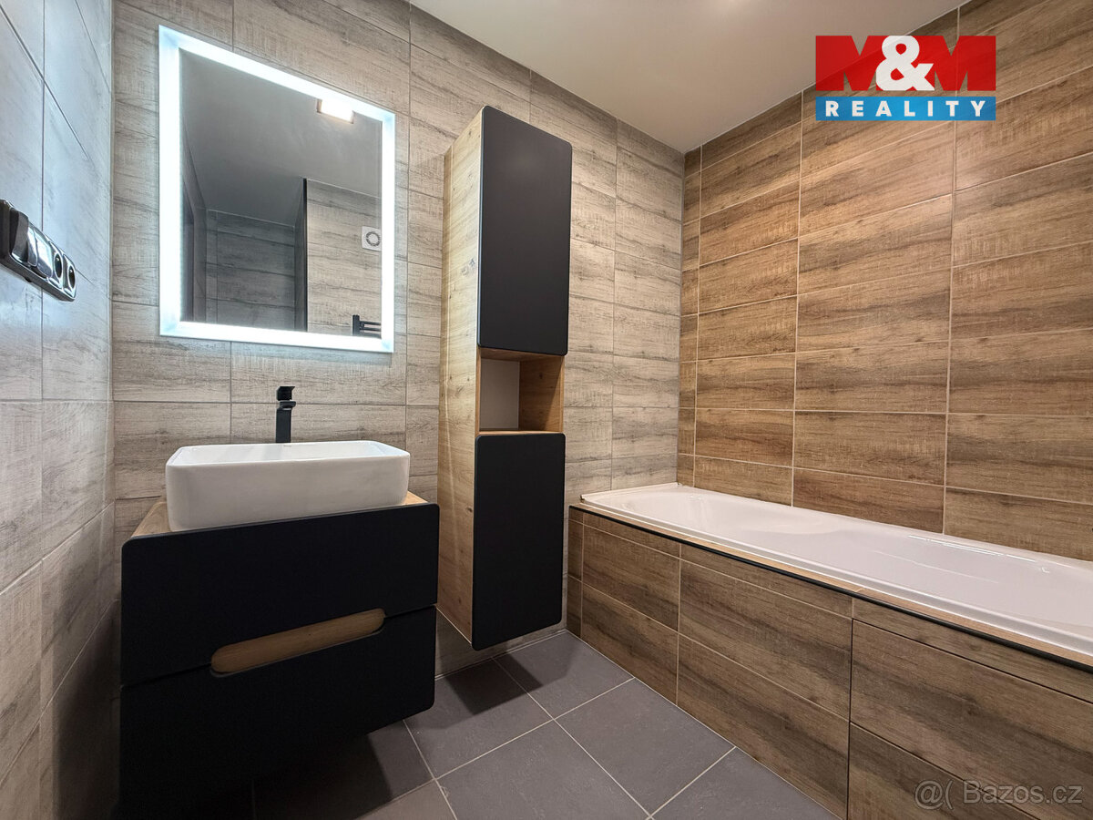 Prodej bytu 3+1, 78 m², Chomutov, ul. 17. listopadu - 3