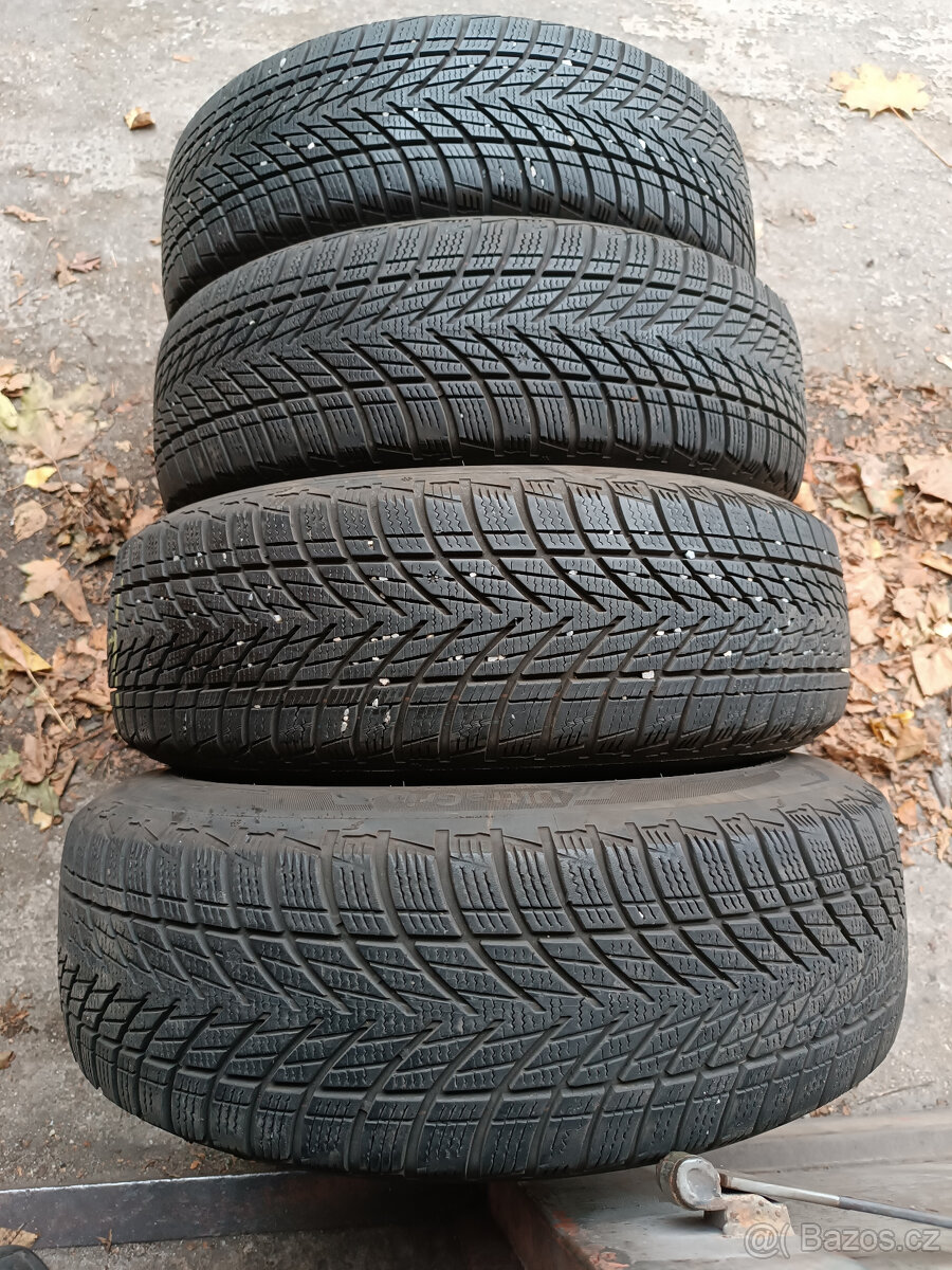 Peugeot 308 - disky 6,5x15 et42 + zimní 195/65/15 - 3