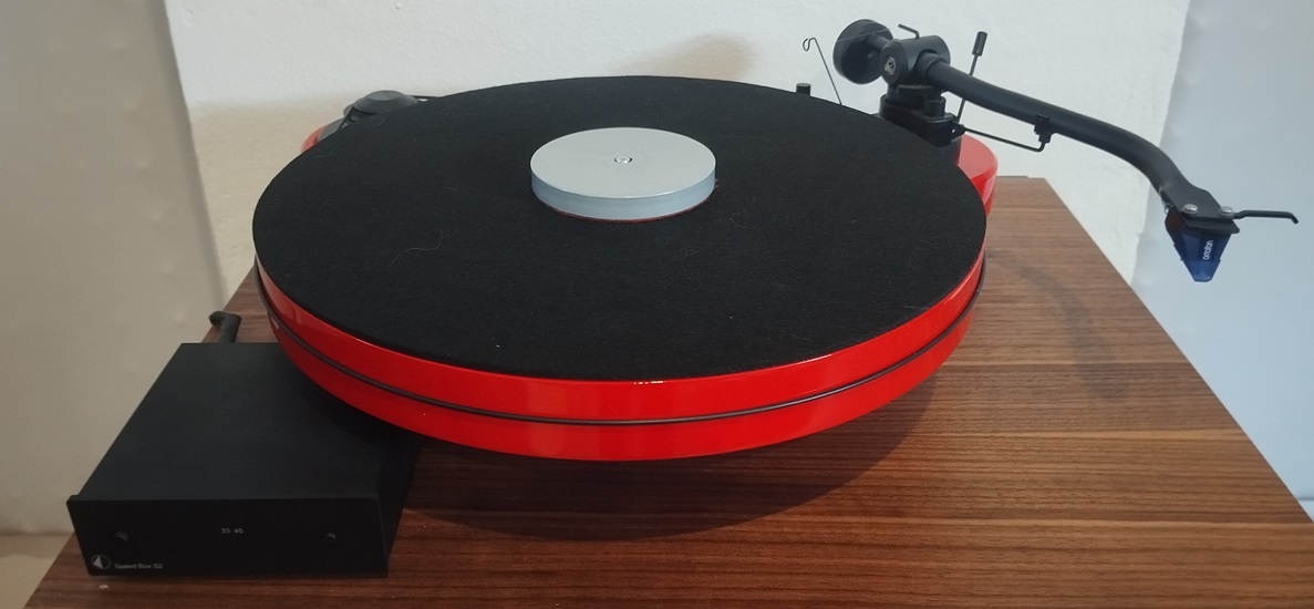 Pro-Ject RPM Genie 1.3 + Ortofon 2M Blue + Speed Box S2 + Va - 3