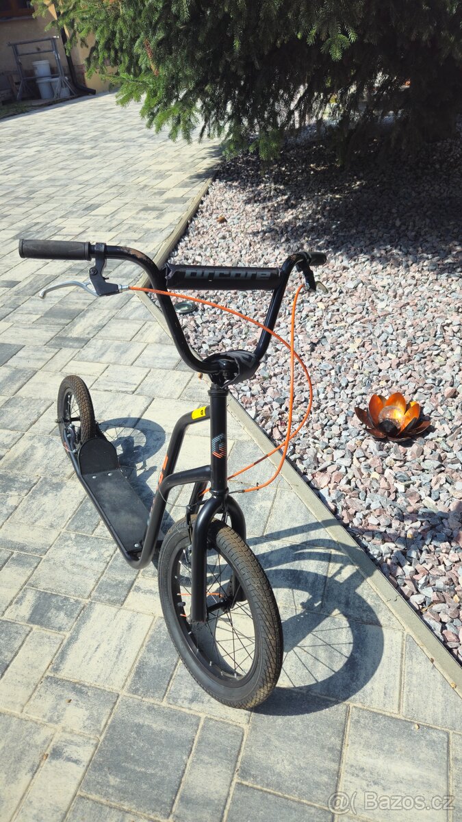 Kolobezka Arcore Shorty - 3